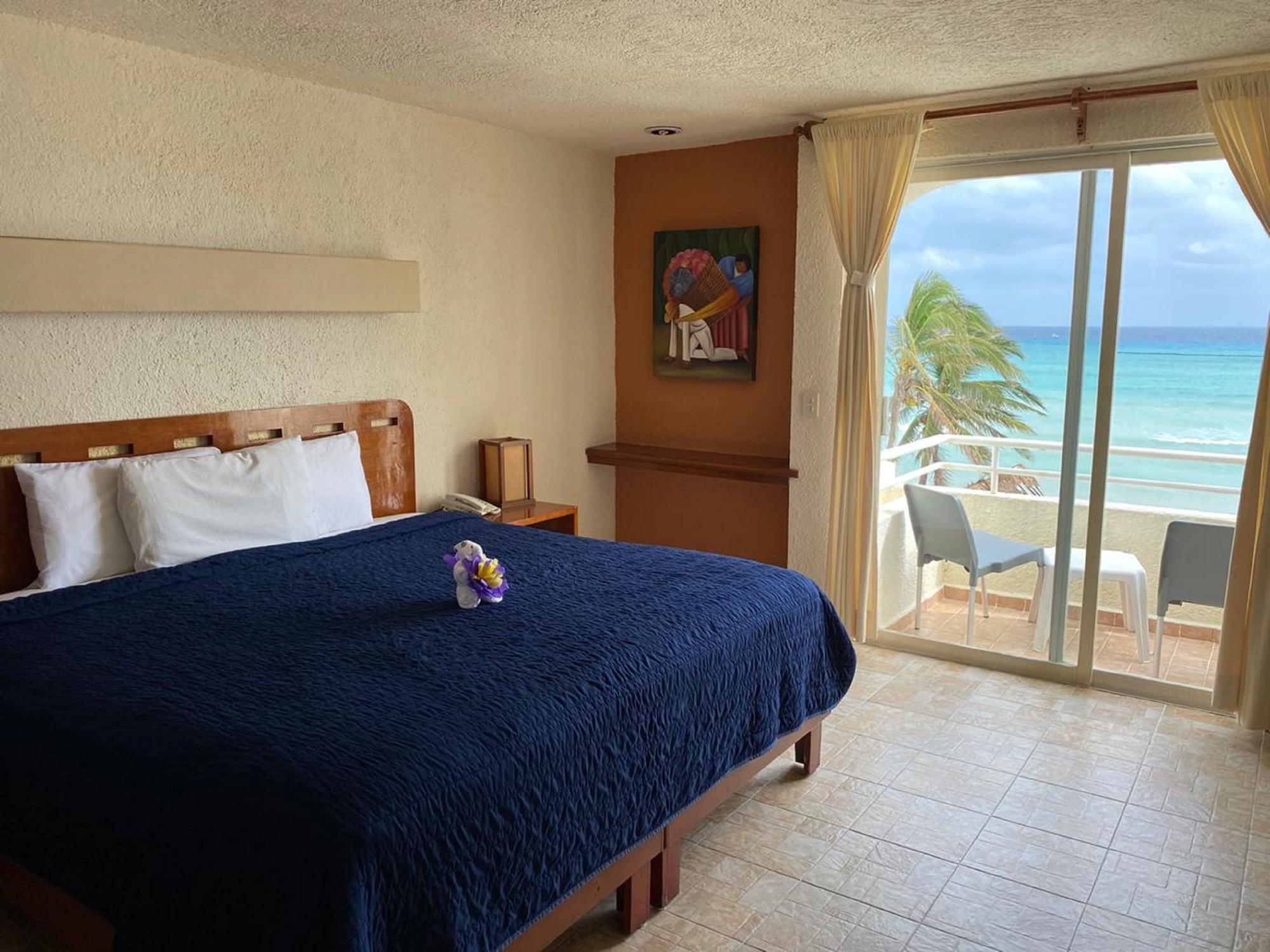 Luciana Hotel & Beach Club Плая-дель-Кармен Экстерьер фото