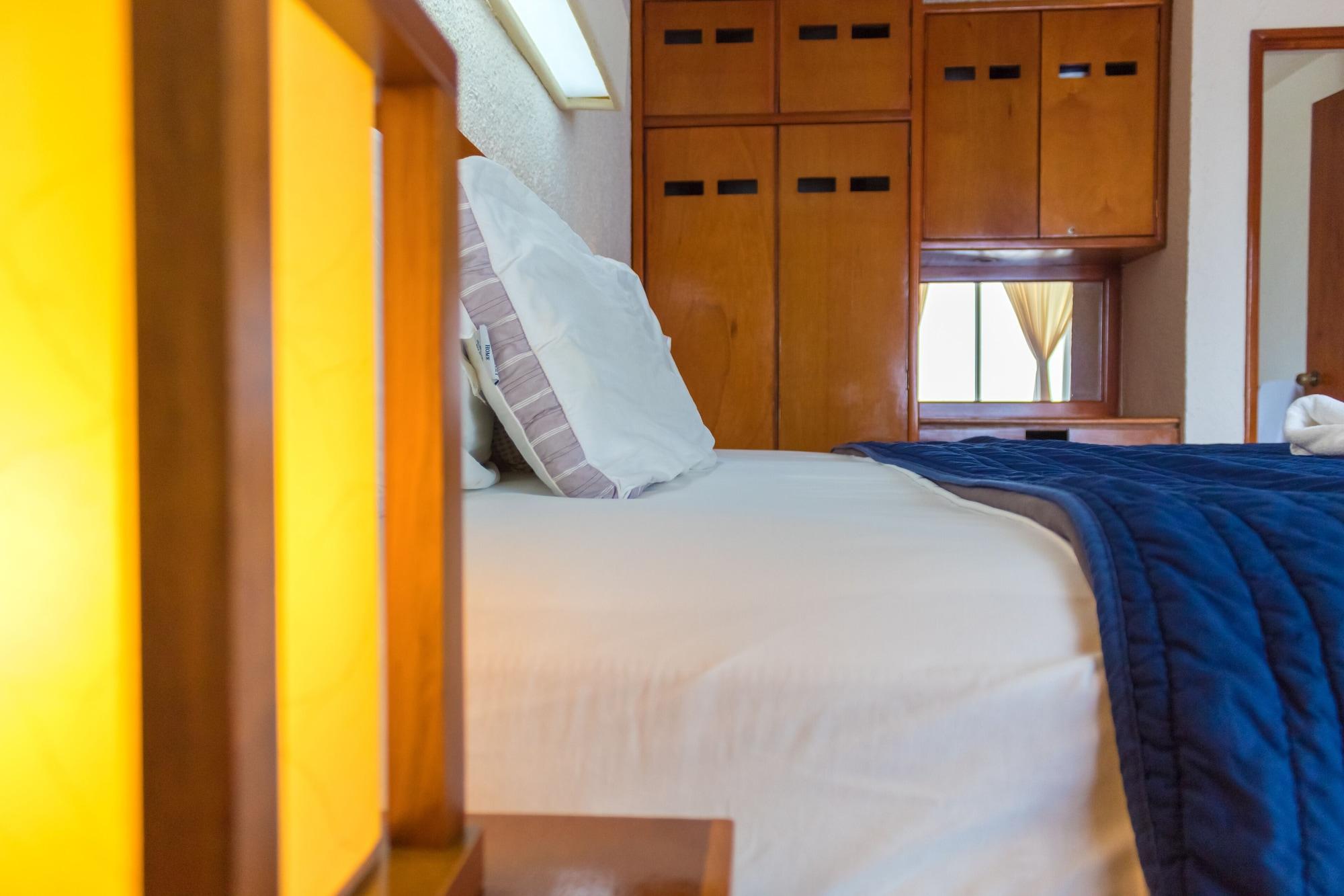 Luciana Hotel & Beach Club Плая-дель-Кармен Экстерьер фото
