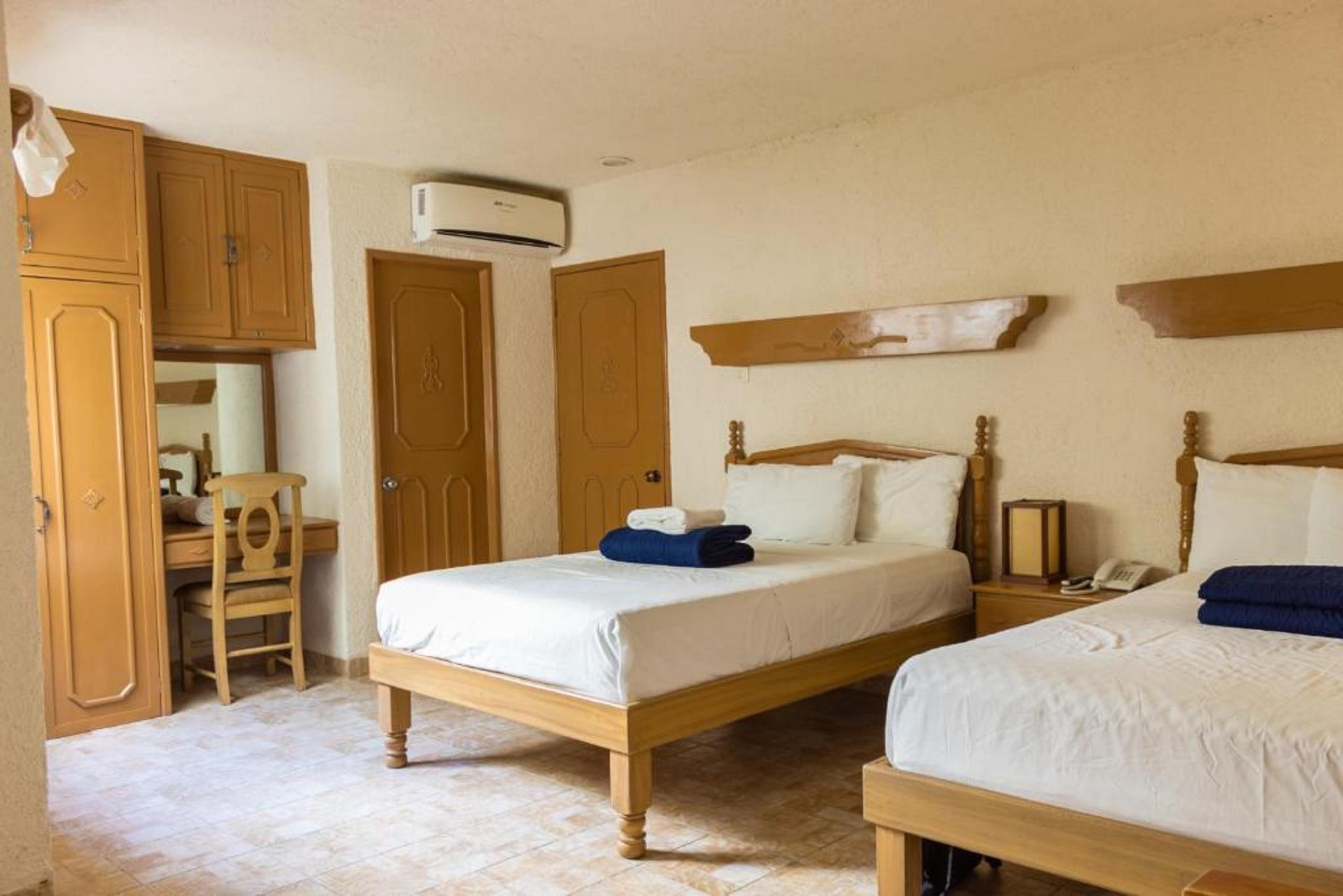 Luciana Hotel & Beach Club Плая-дель-Кармен Экстерьер фото